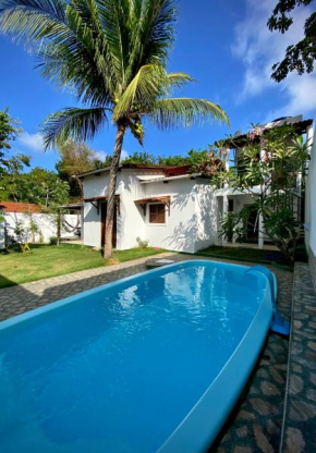 Casa de família com piscina privativa